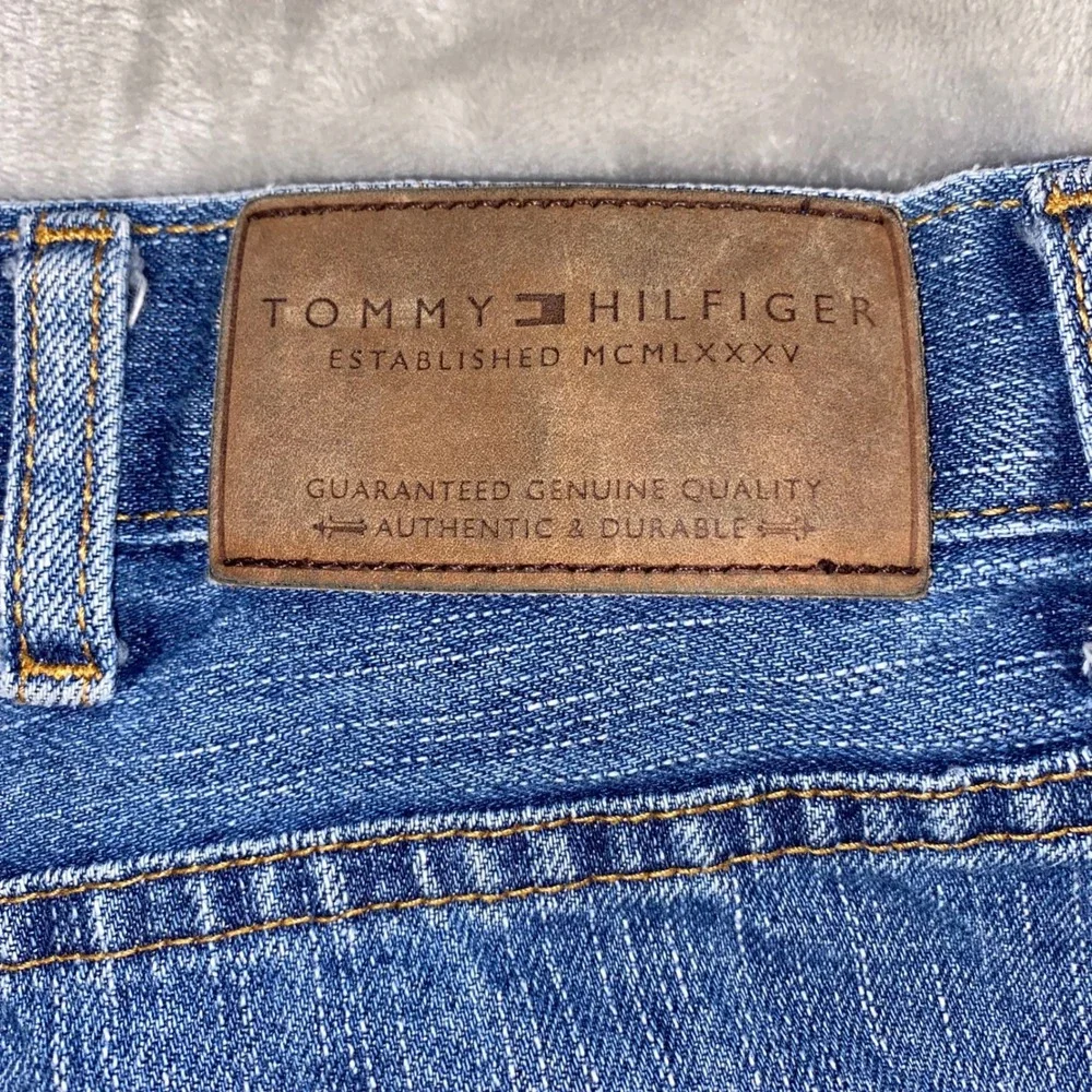 Tommy Hilfiger Mens Relaxed Fit‎ Blue Denim Jeans Size 40x32 Classic Preppy